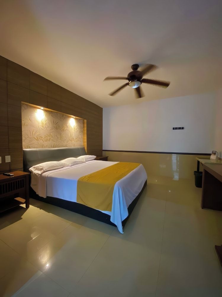 Hotel Maioris La Paz Standard Room 2