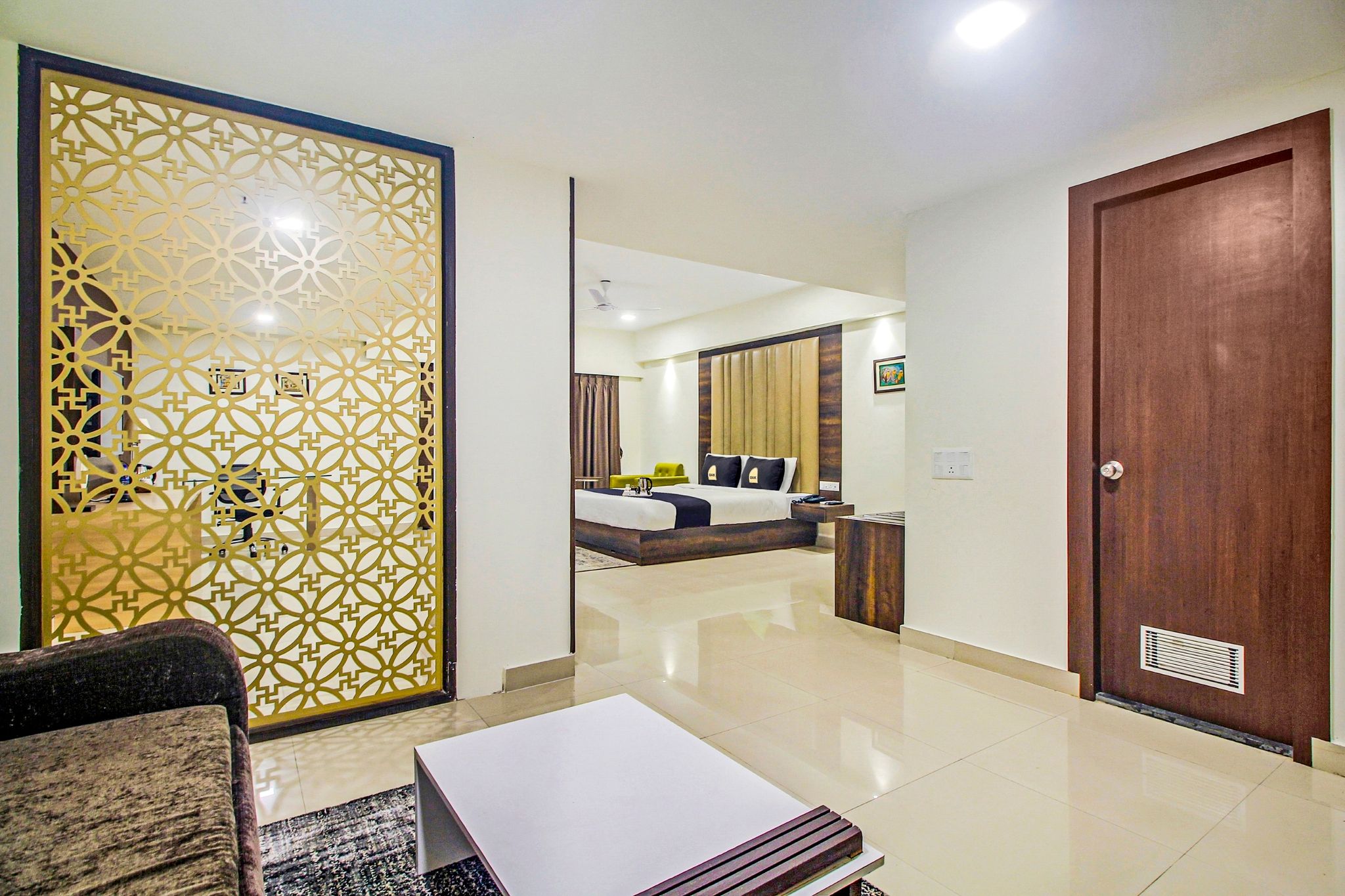 Townhouse OAK Indeedcare Hotel & Resorts Near Kolkata Airport Deluxe 4