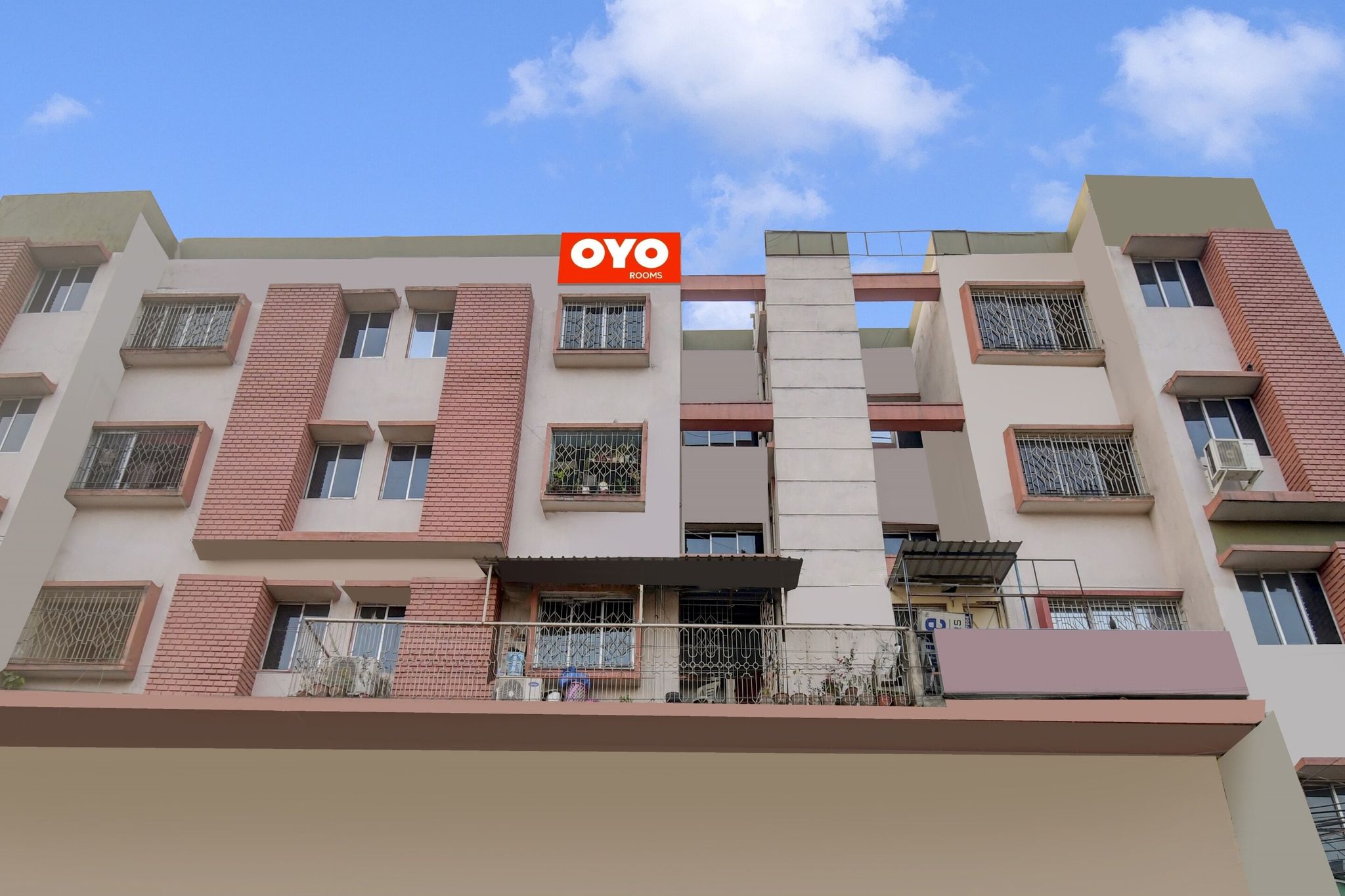 Hotel O ALISHA LODGE