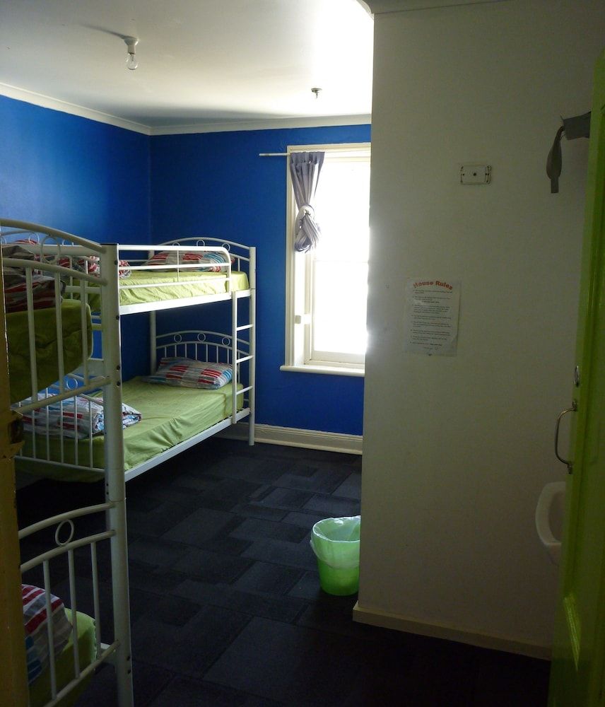 Basic Shared Dormitory, Ensuite