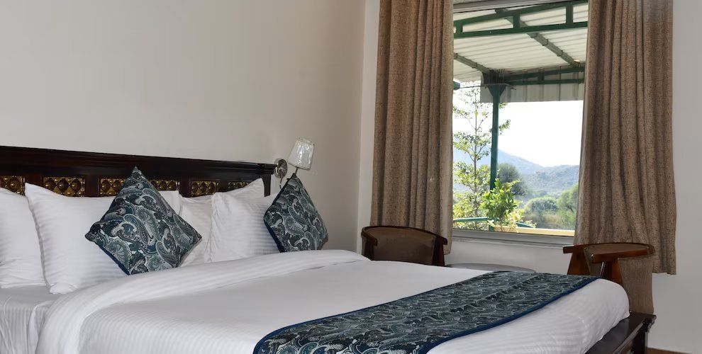 Prime Neelkanth Forest Retreat King Lake View Rooms 2