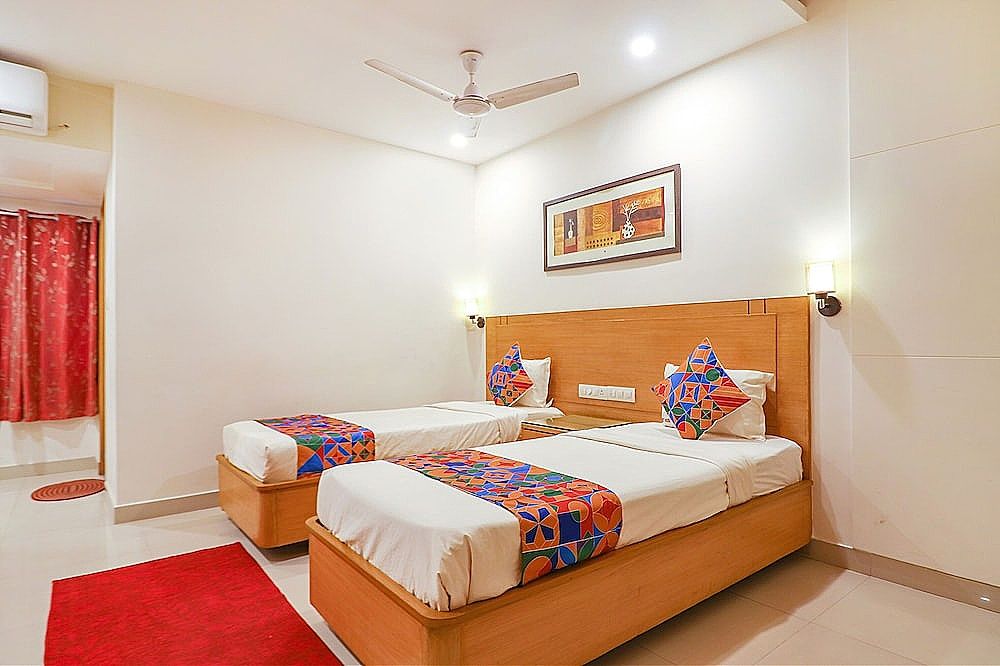 FabHotel A& M - Banjara Hills - Near LV Prasad Institute(Jubliee Hills) Deluxe Room 2