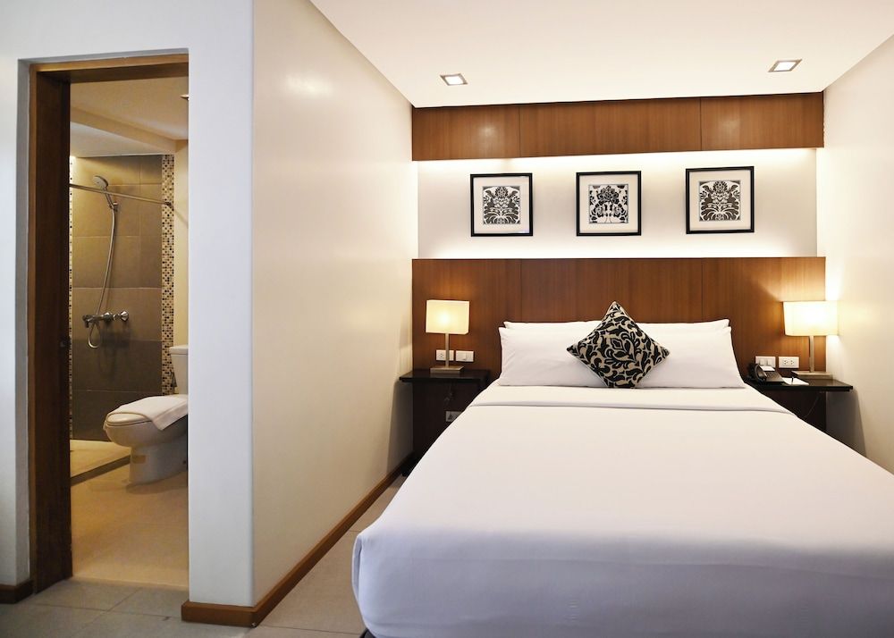 undefined St. Mark Hotel 2