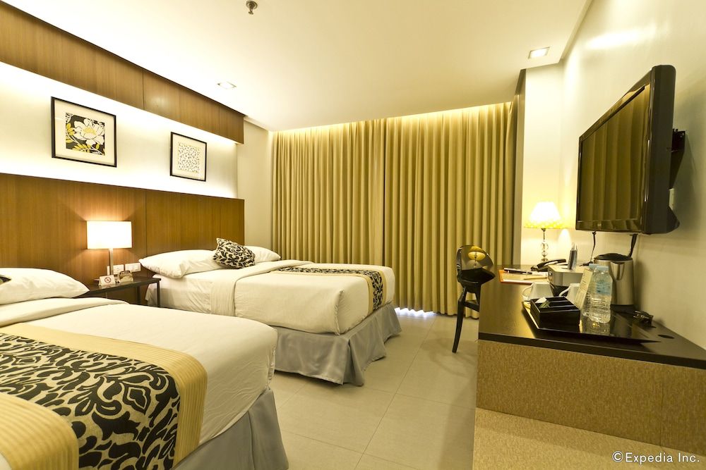 undefined St. Mark Hotel 8