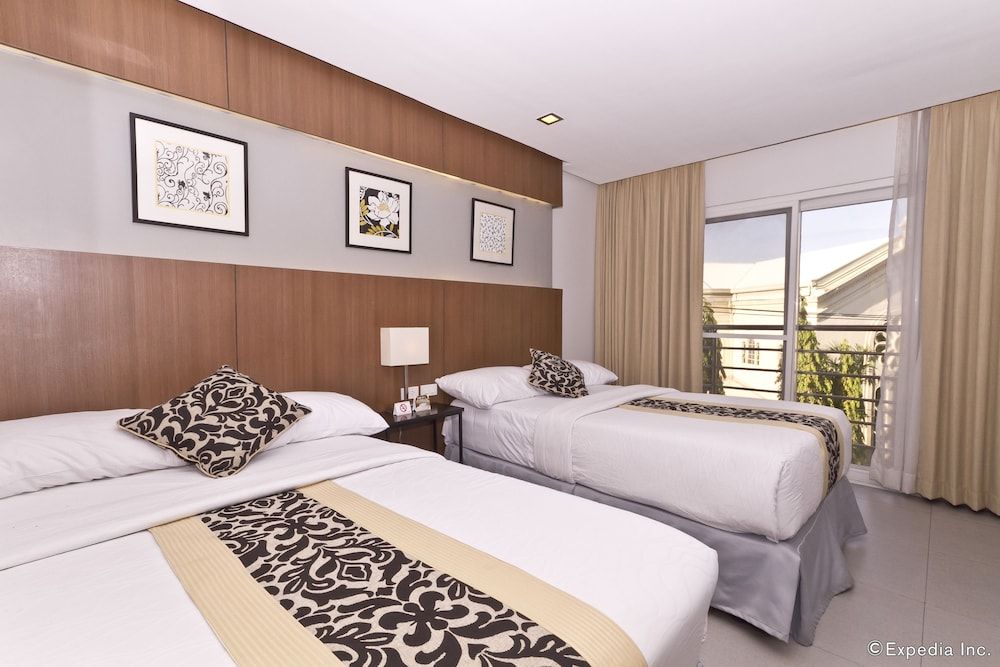 St. Mark Hotel Deluxe Room, 1 Queen Bed, Non Smoking, Balcony 6