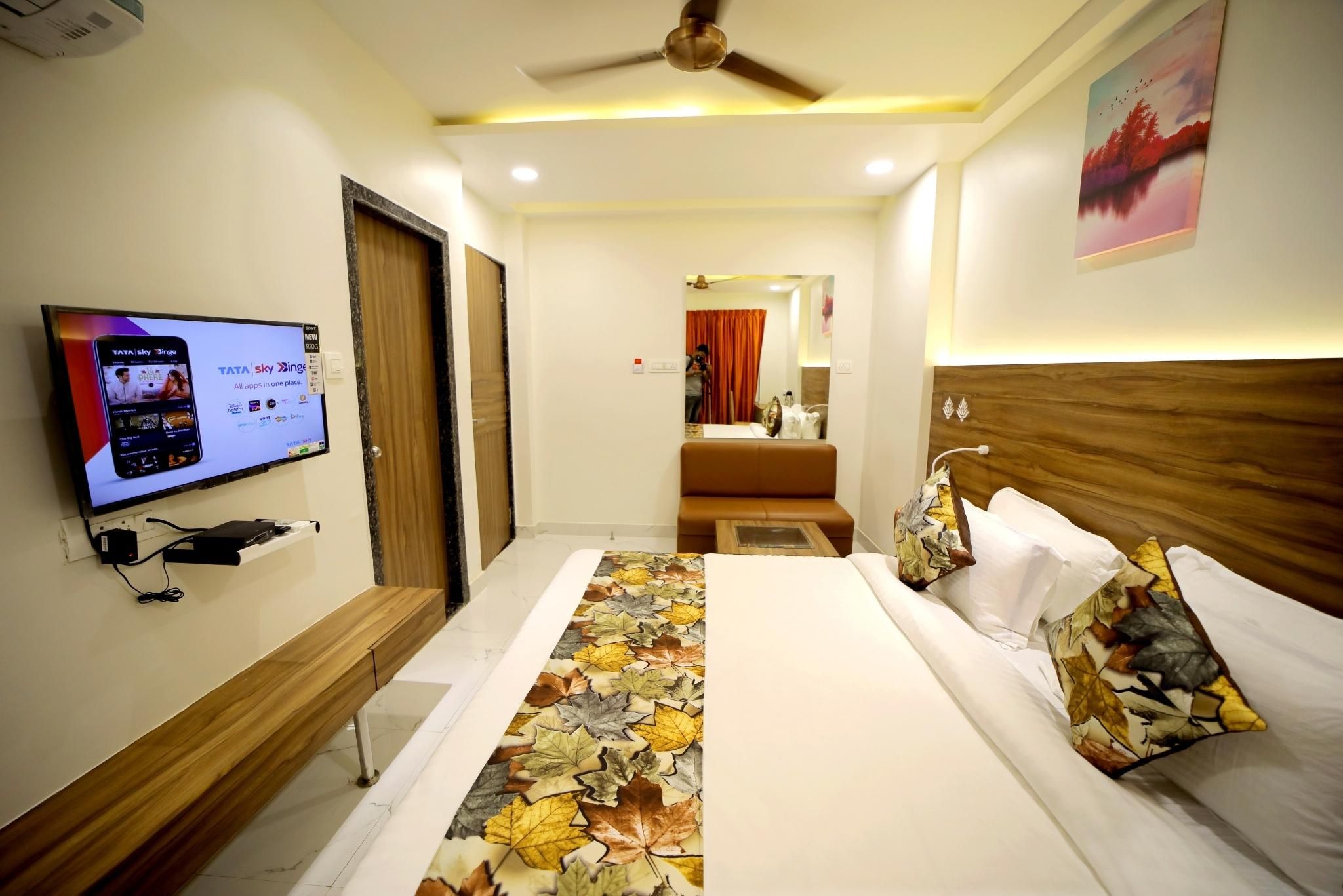 The RRA hotels Best Hotel Near Shrinathji Temple AC Executive Room