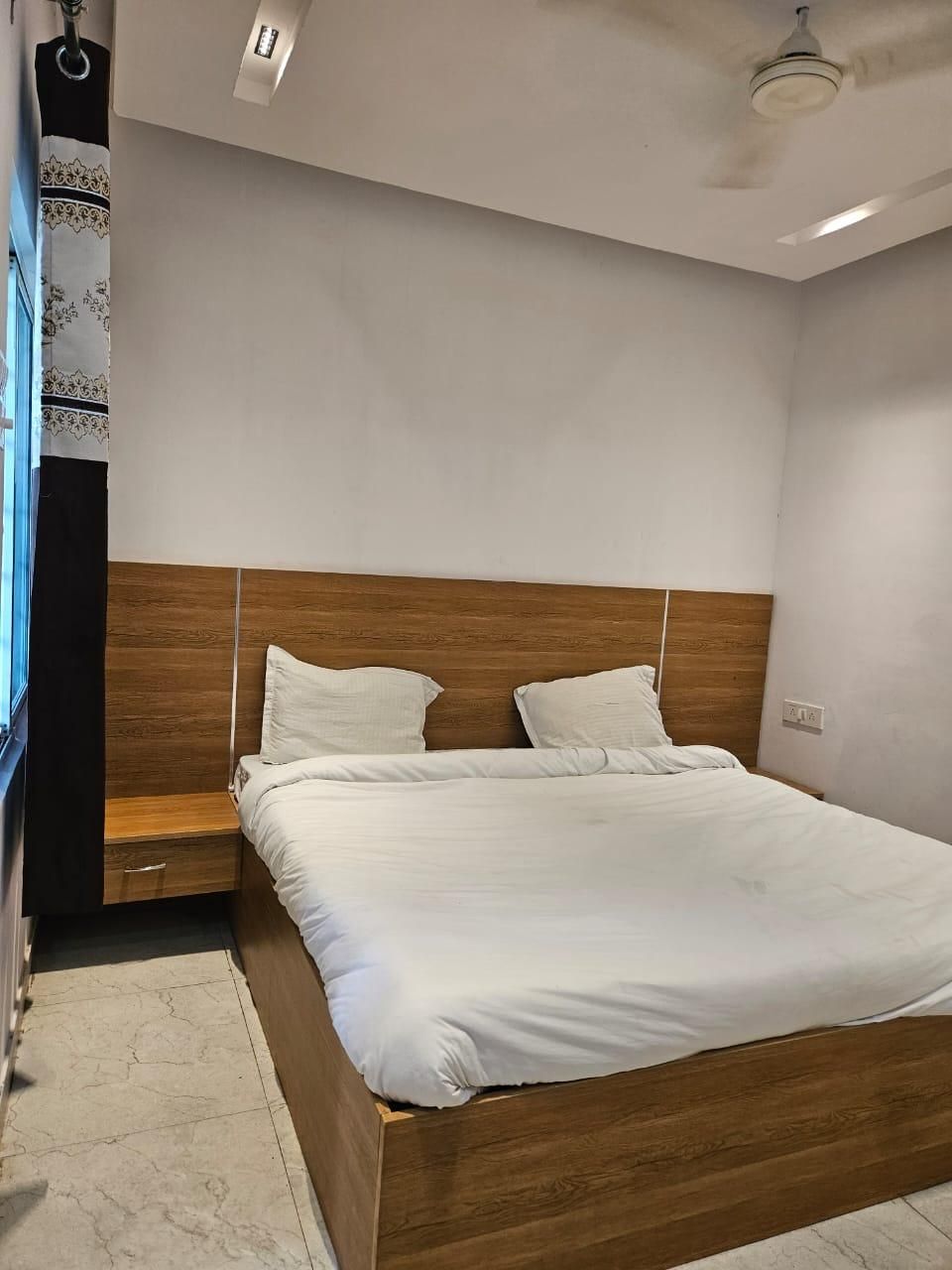 Vrinda Resort By Dcrest Deluxe Room 5