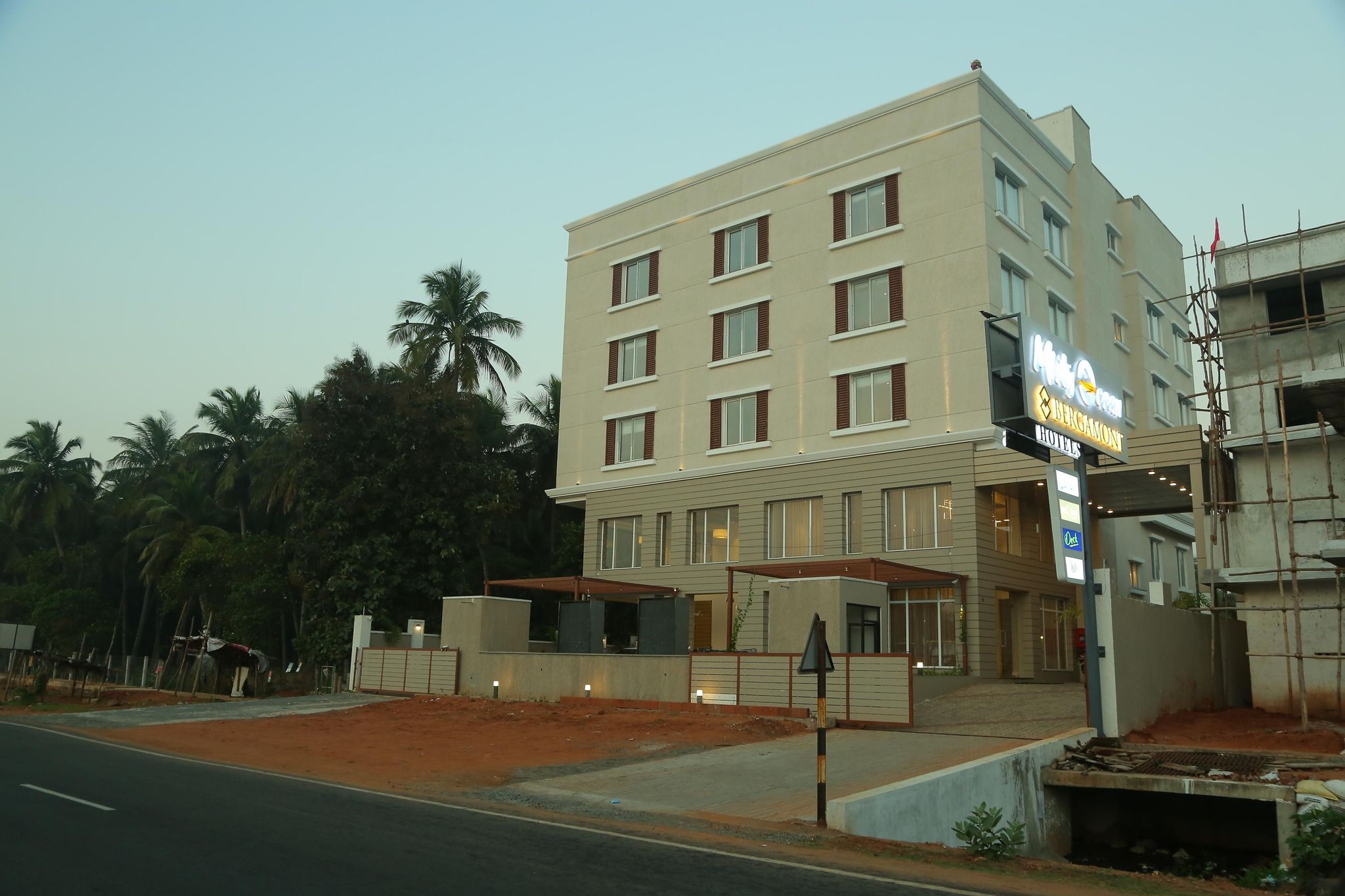 undefined Misty Ocean - A Bergamont Hotel,Pondicherry 8