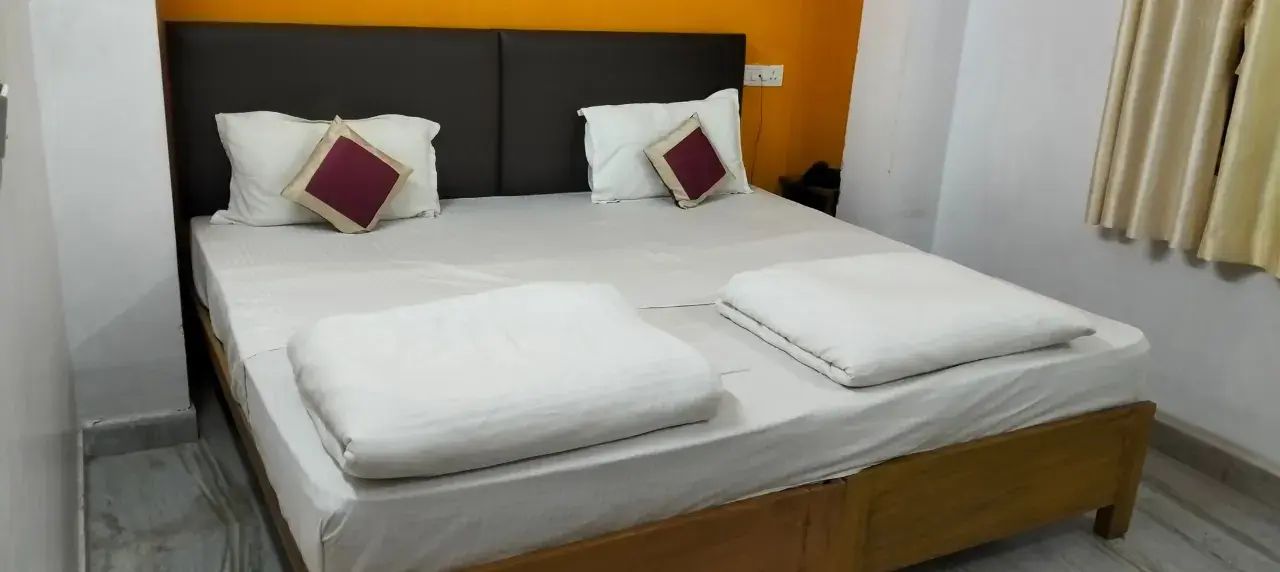 Hotel Rekha International Standard Room 2