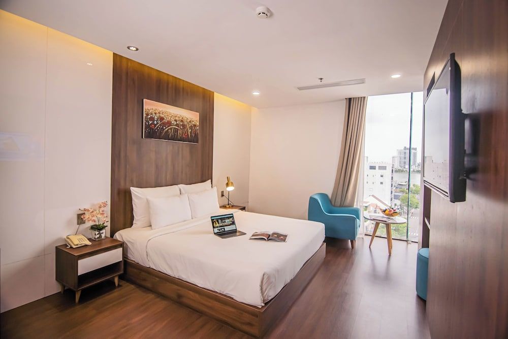 Grand Double Room, River View