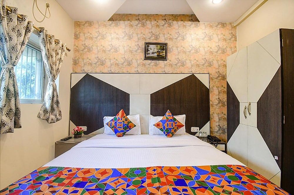  FabHotel Prime Rockstar Suites Deluxe Room 5