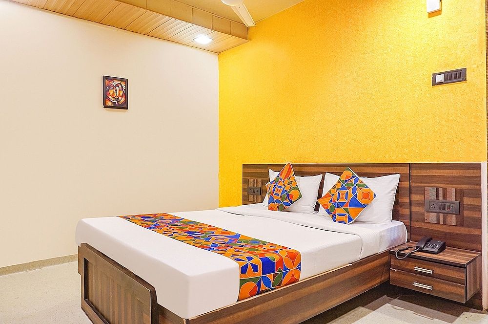 Fabexpress Gargi Executive Deluxe Room