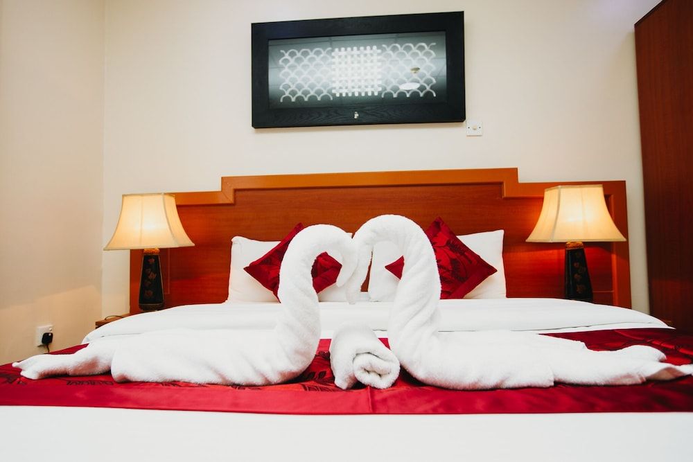 undefined Mayfair Hotel 2