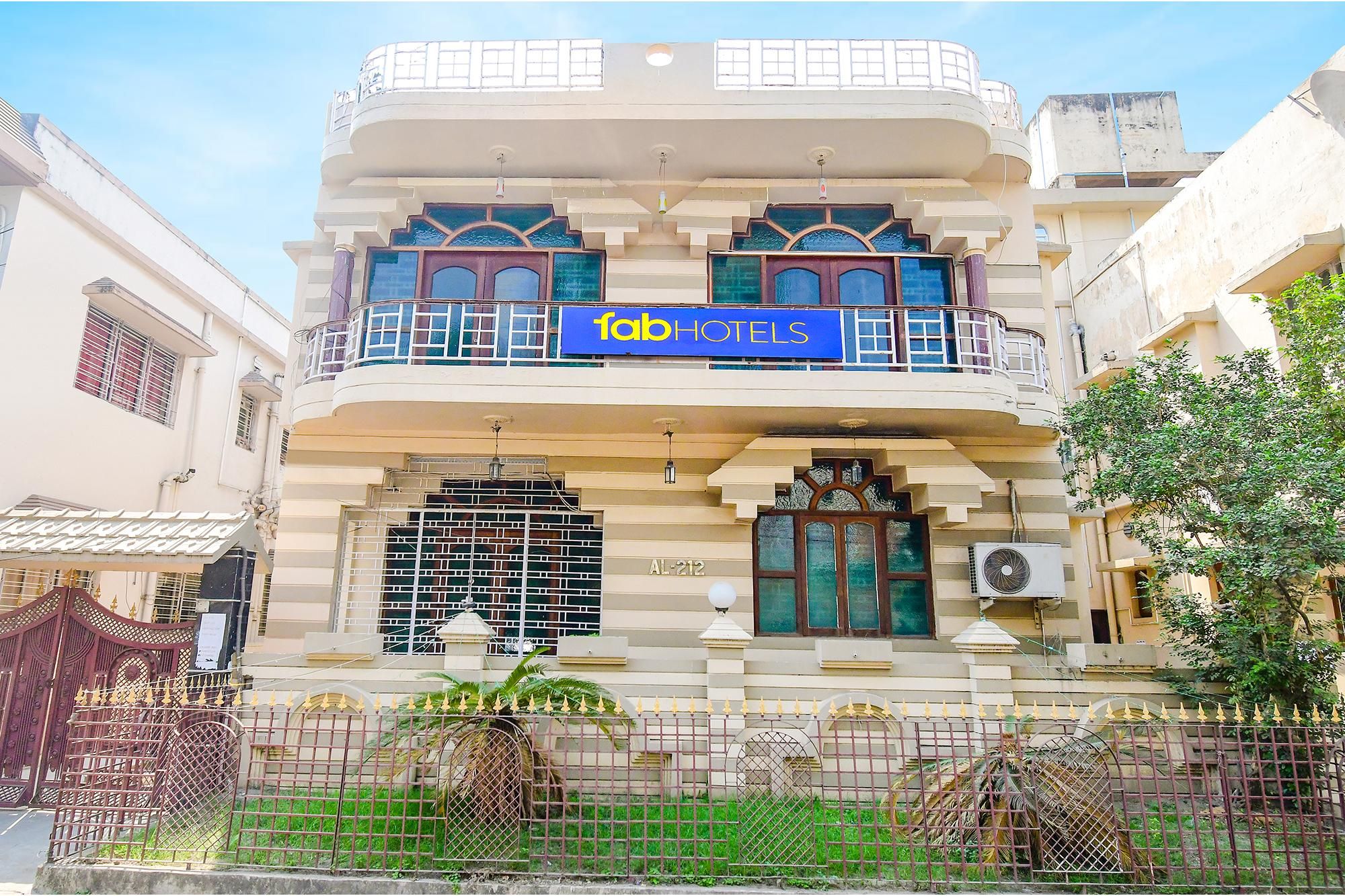 FabHotel Heritage Inn