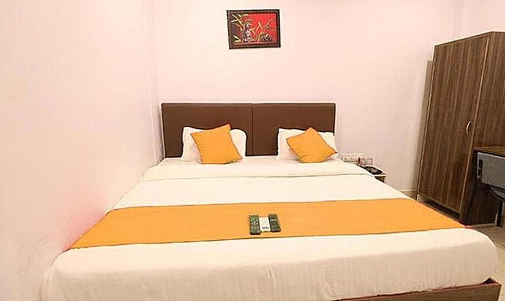 Via Gauri Shree Deluxe Room 2