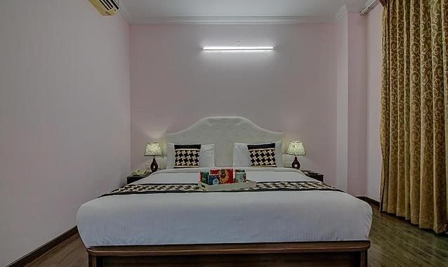 Fabhotel Chris Deluxe Room 2