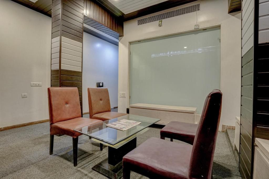 Hotel R R Suites - Dombivali Thane Superior Queen Room 7