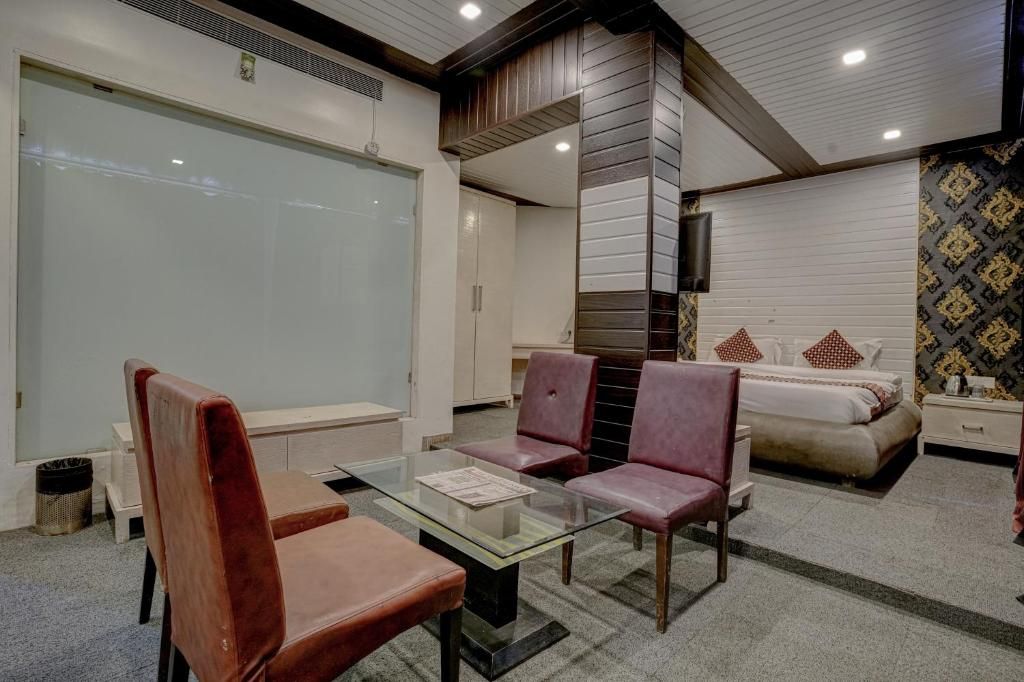 Hotel R R Suites - Dombivali Thane Superior Queen Room 6