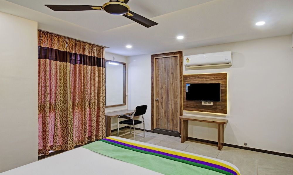 Treebo Usha Vasavi Alipiri Road, 2 Km From Tirupati Central Bus Station Standard Double Room 10
