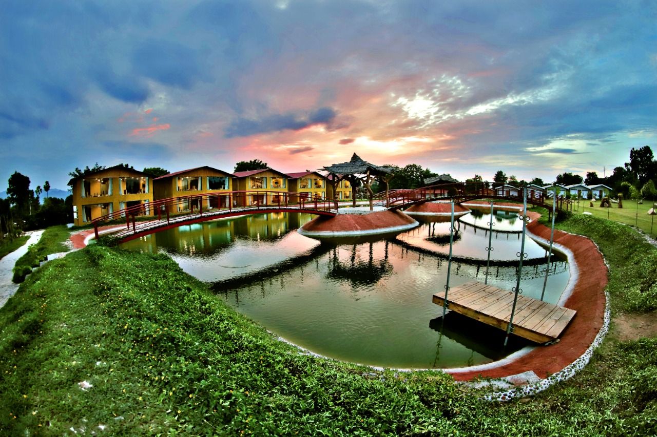 Statue of Unity Eco Camp