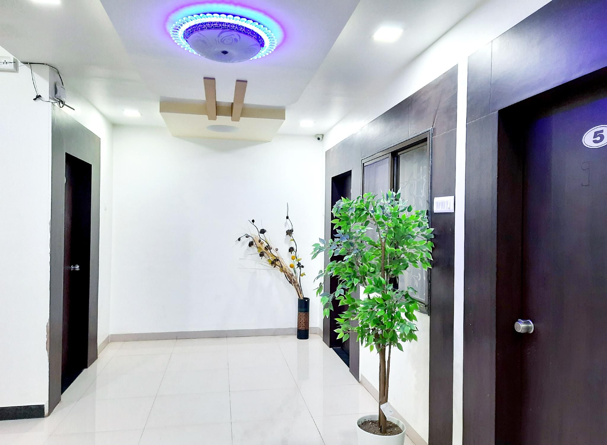 undefined Hotel United House 4