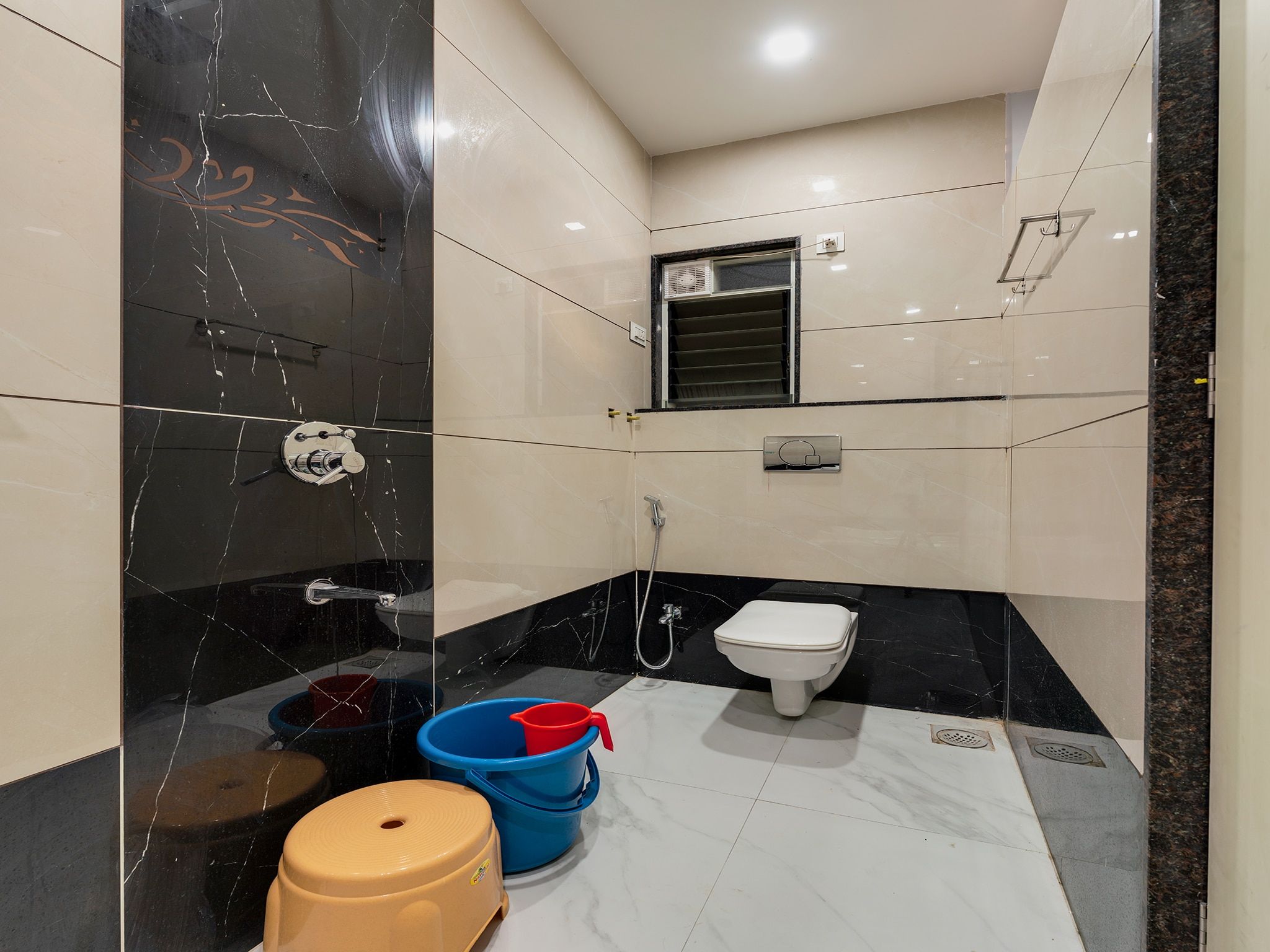 Hotel Saheb Non AC Room 6