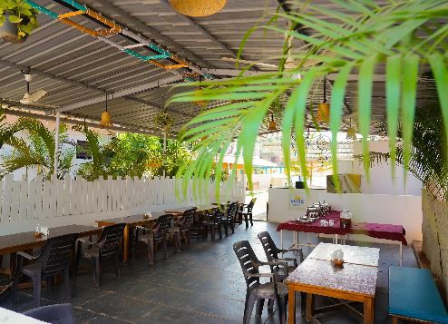 Food & Dining