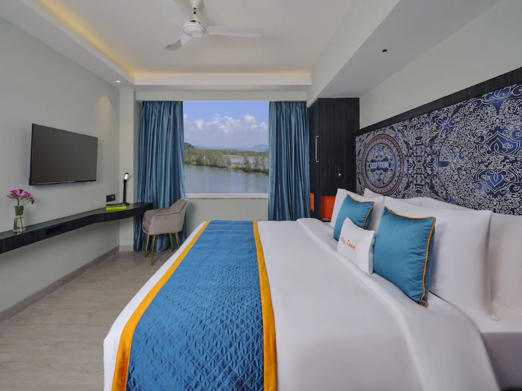 Luxe Room