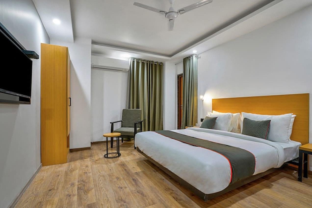 undefined NRS Royal Grand, Noida 6