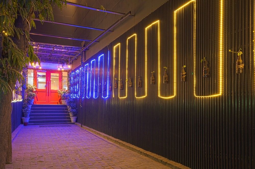 Hotel Grand Tashree