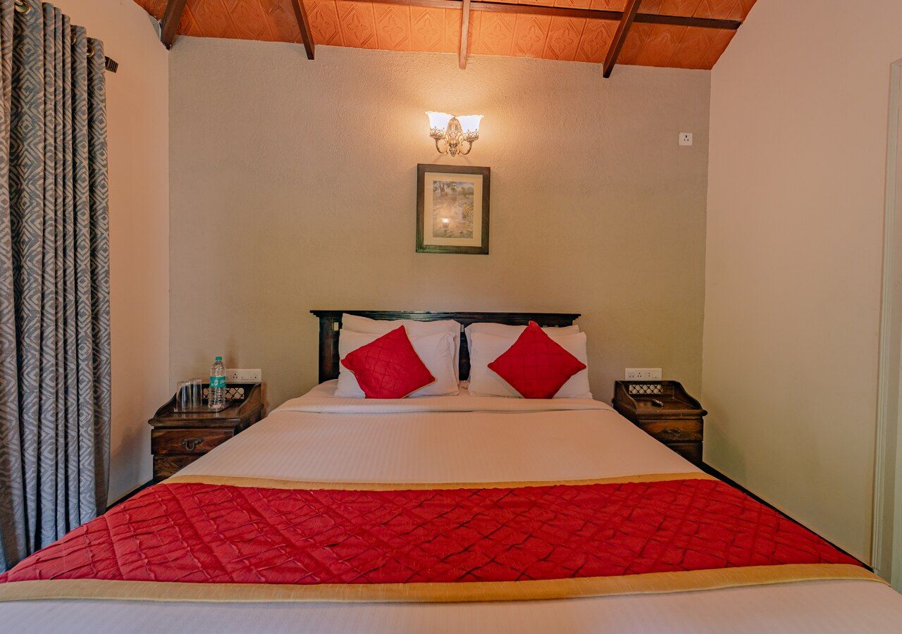 Standard Room with Garden View