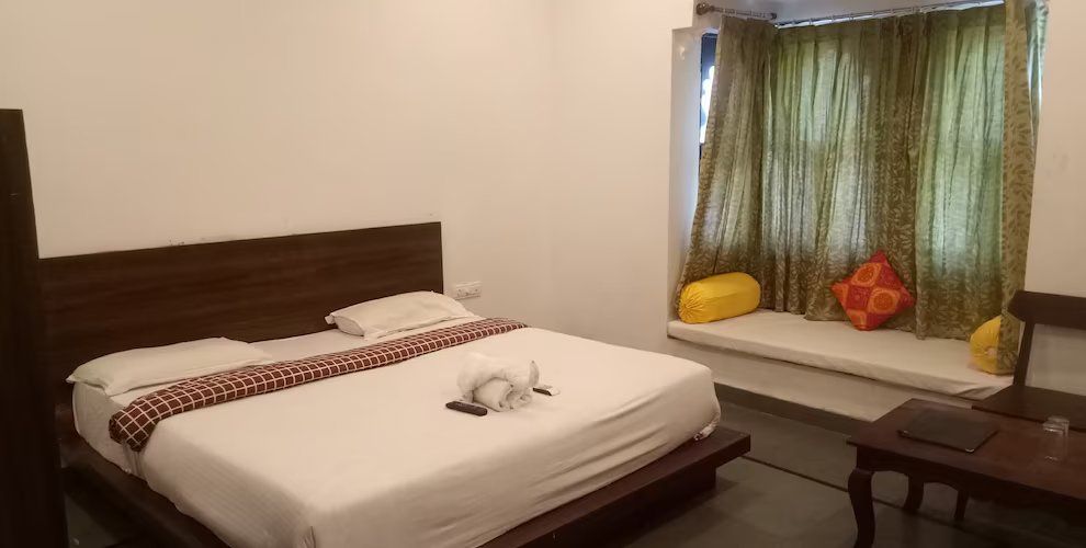 Kumbhal Palace Hotel And Resort Deluxe AC Room 2