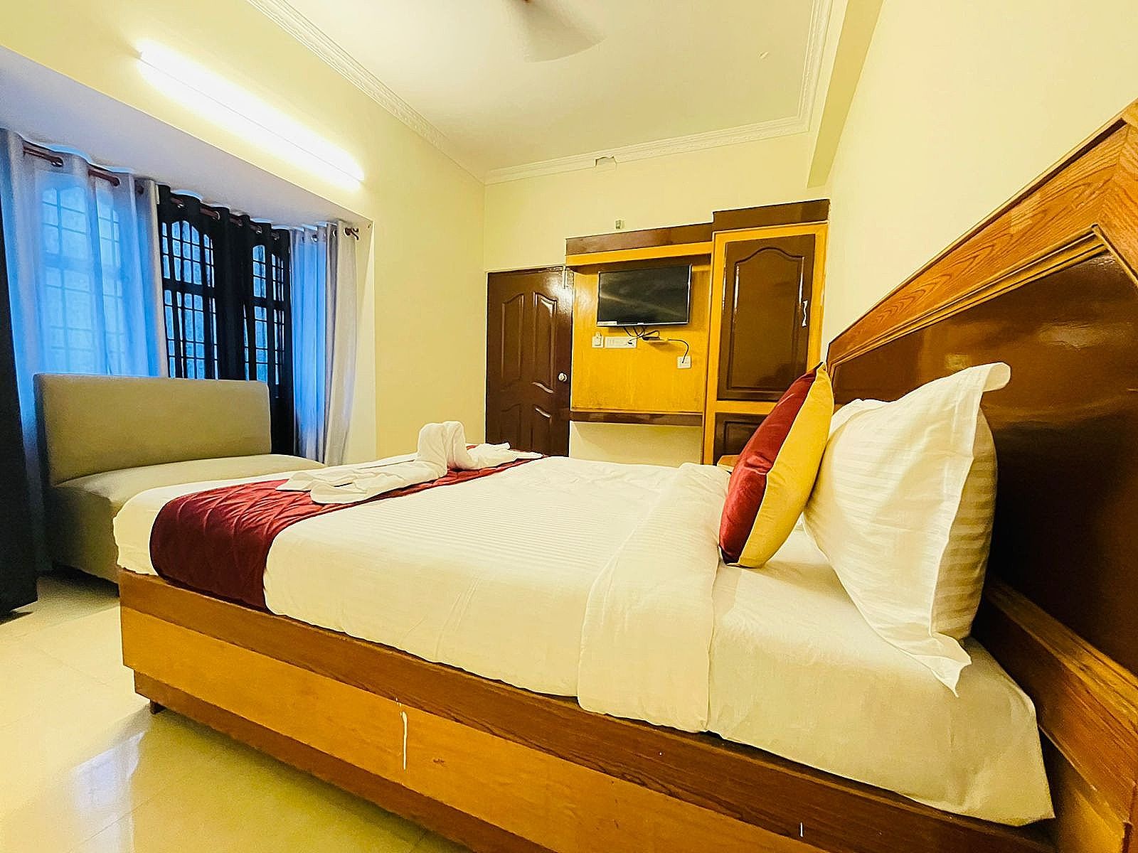 Half Moon Inn Deluxe Double Room