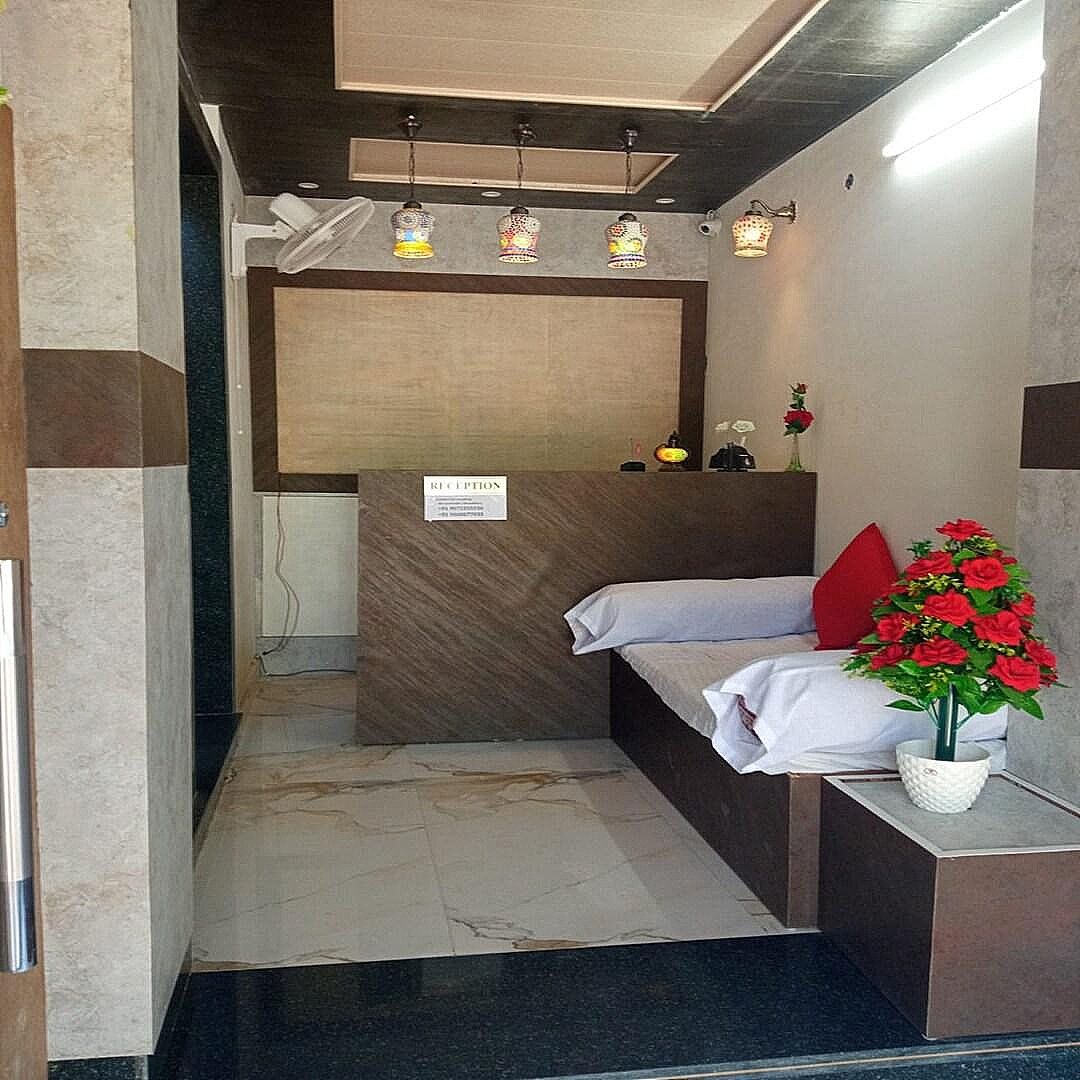 Hotel Heera Palace Standard Room 3