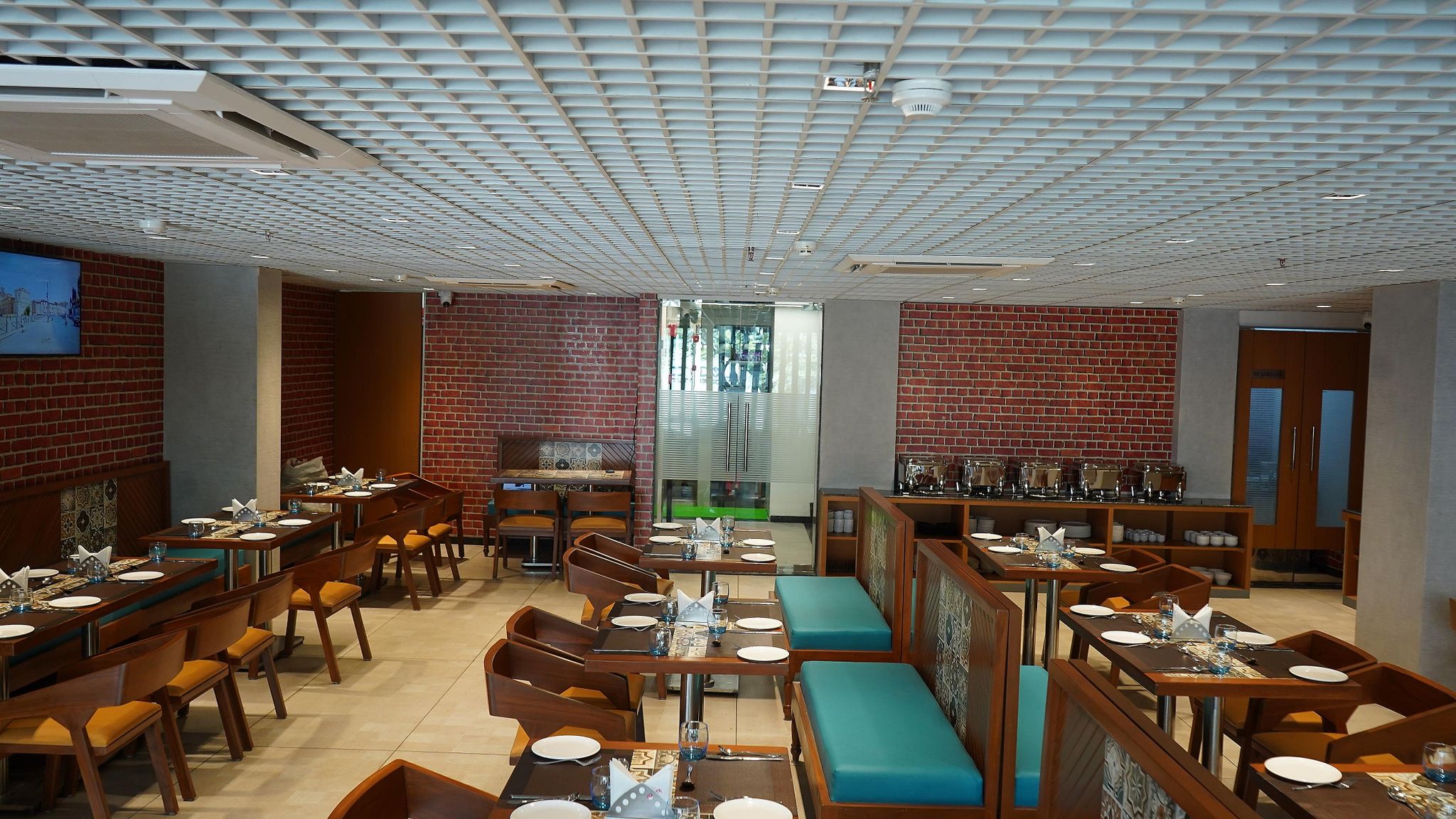 Food & Dining