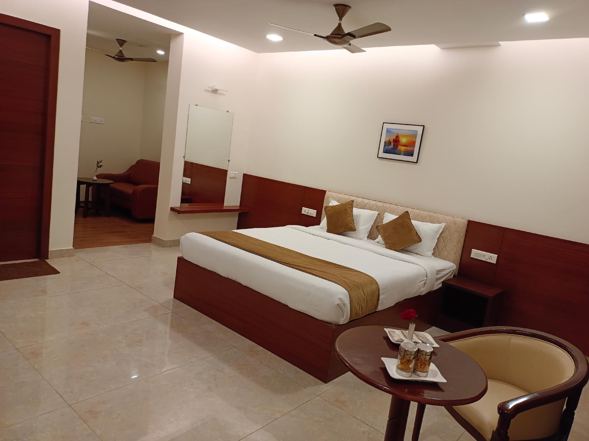 Executive King Room with Balcony