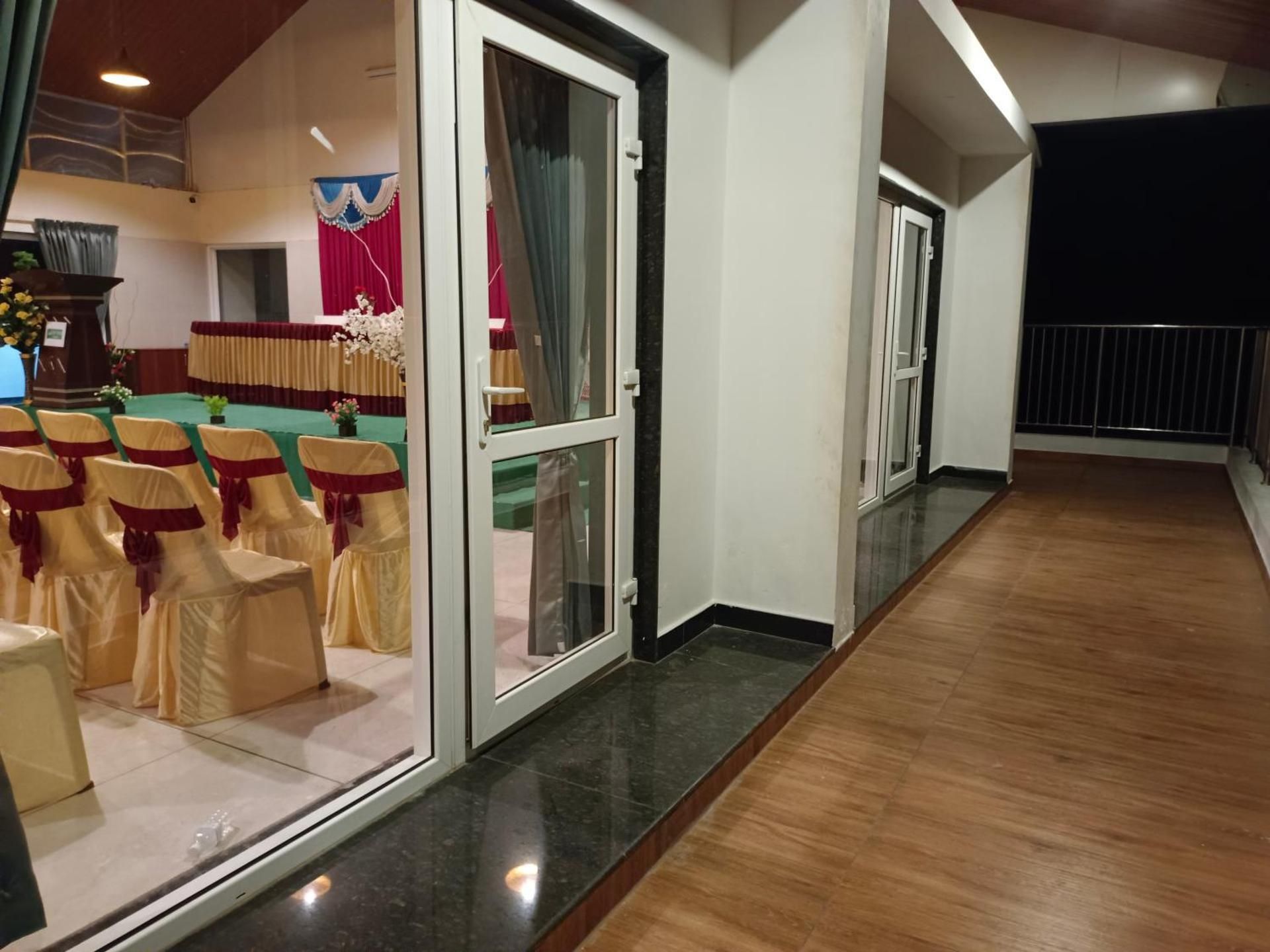 Business Centre
