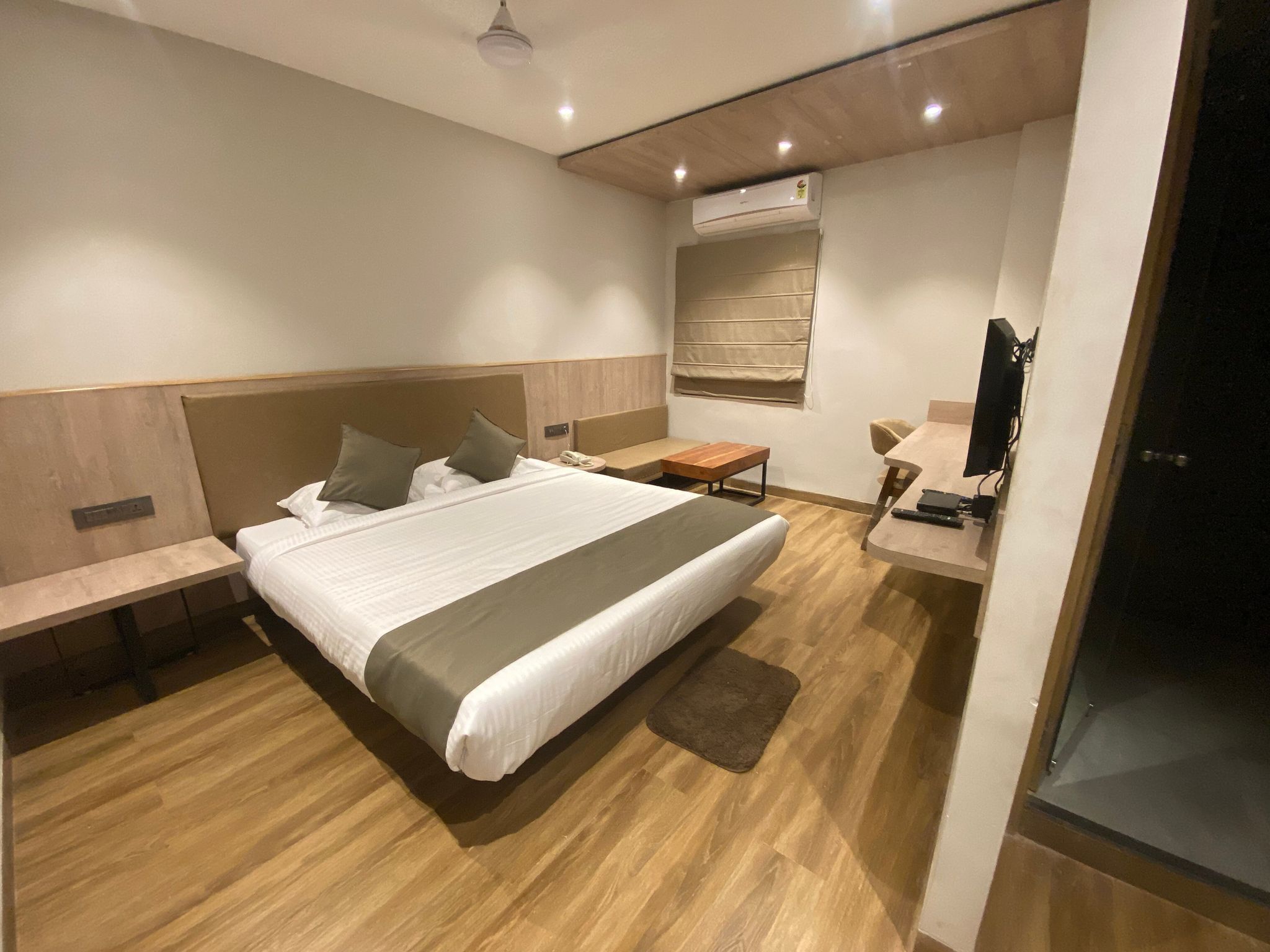 Firangipani Suites Executive Suite Room 2