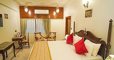 Trulyy The Amar Mahal Super deluxe Rooms 3