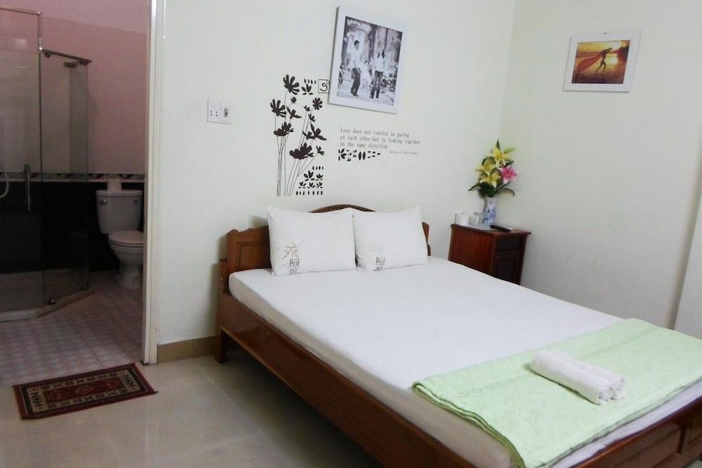 Lucky House Hotel Standard Double Room 4