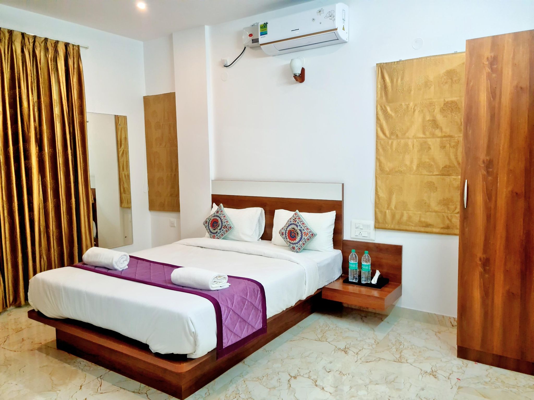 undefined Keerthis Royal Suites 8