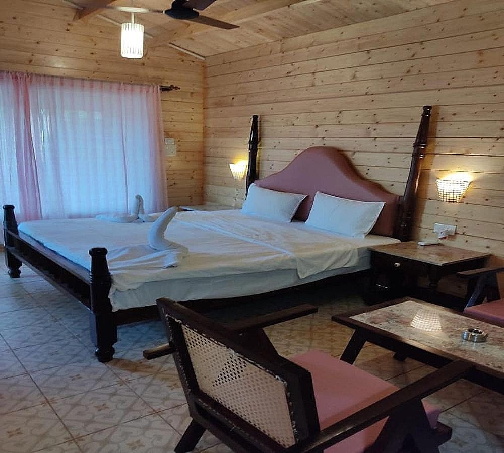 Green Ivy Resort Beach Cottage AC 4