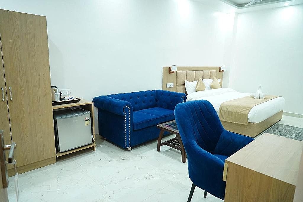 Hotel JSR Residency by AKC Hotels