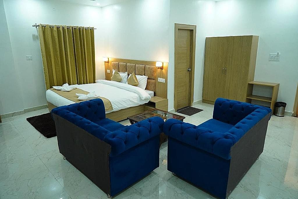 undefined Hotel JSR Residency by AKC Hotels 9