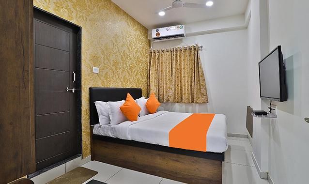 FabHotel Infinity - inside Infinity Arcade Pratapnagar Deluxe Room 2