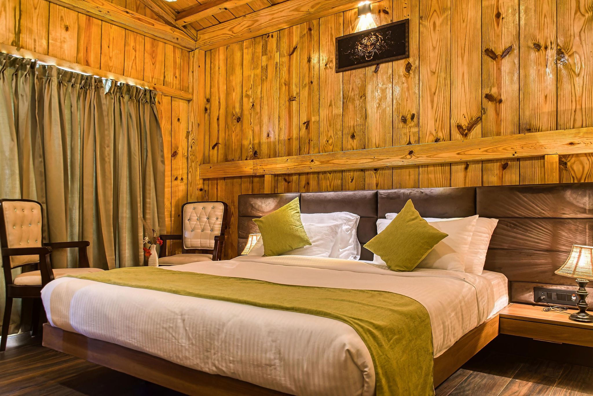 Luxury Cottage with Jacuzzi