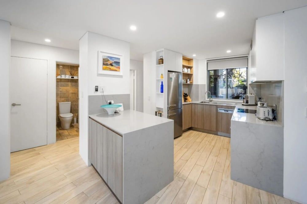 Apartment Six (2 Bedrooms)