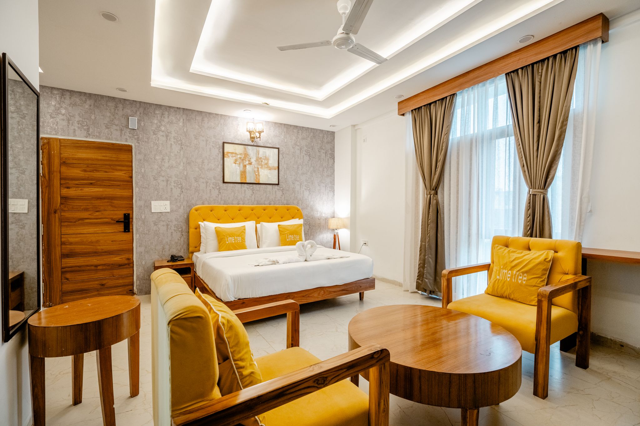 Lime Tree Hotels Near India Expo Mart Greater Noida Superior King Room 3
