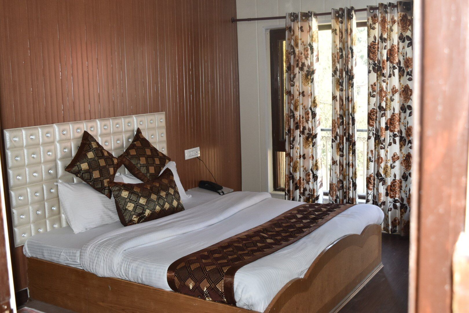 Hotel Fontana Standard Room 28