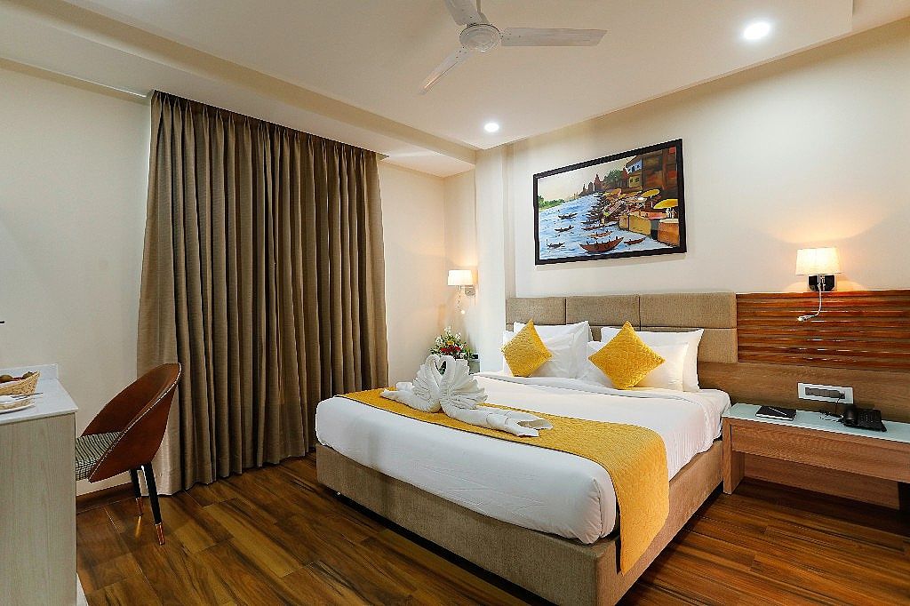 Hotel Dolphin Grand Superior Double Room